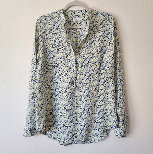Equipment Femme Micro Floral Silk Print Collarless Blouse M